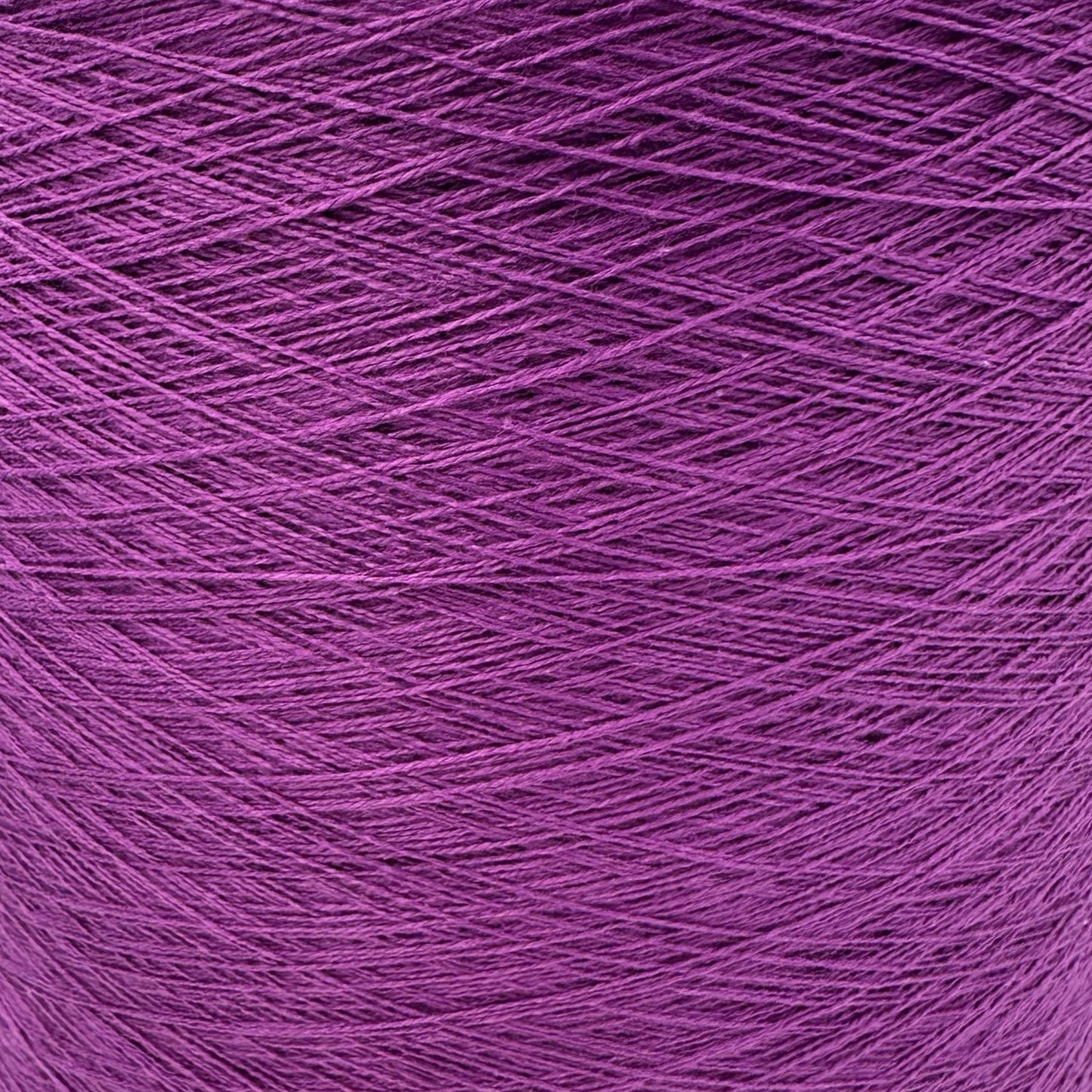 Garnkone mit der Farbe Distel, Bobbel Kone, Uni Farbe