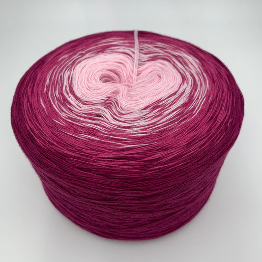 Farbverlauf Bobbel von innen nach aussen in den tönen Babyrosa bis Weinrot