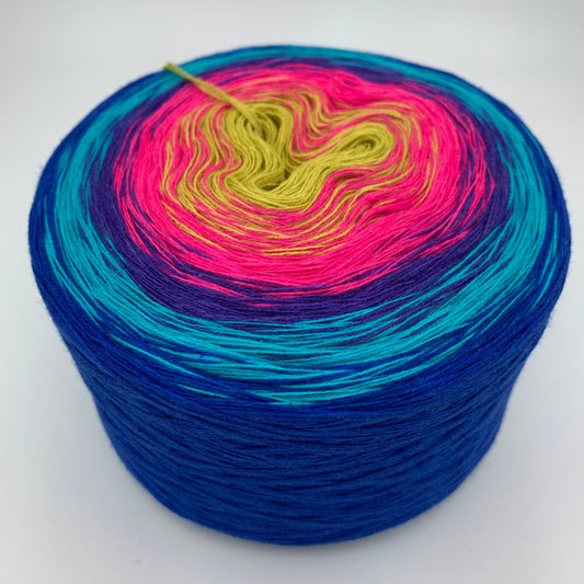 Farbverlauf Bobbel ihnnen nach aussen Gelb, Pink, Dunkelblau, Türkis und Dunkelblau