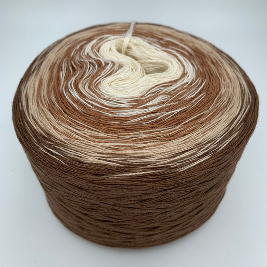 Farbverlauf Bobbel von innen nach aussen in Creme und verschiedenen Brauntönen