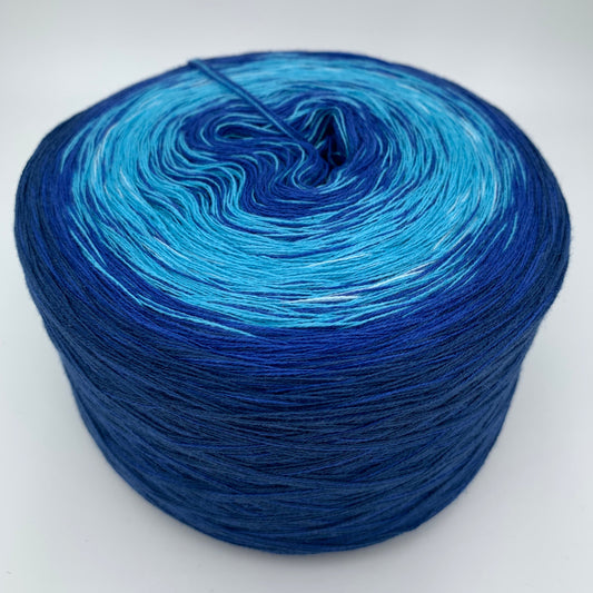 Farbverlauf Bobbel in verschiedenen Blautönen