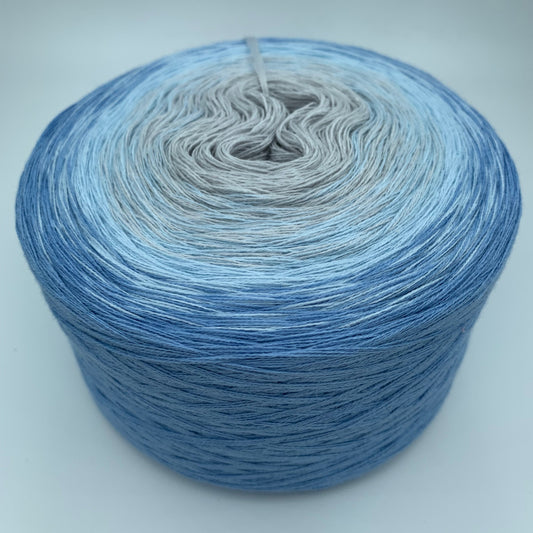 Farbverlauf Bobbel von innen nach aussen in dunkller werdenden Blautönen