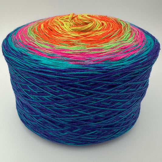 Farbverlauf Bobbel von innen nach aussen in Gelb, Orange, Grün, Lila, Türkis und Blau