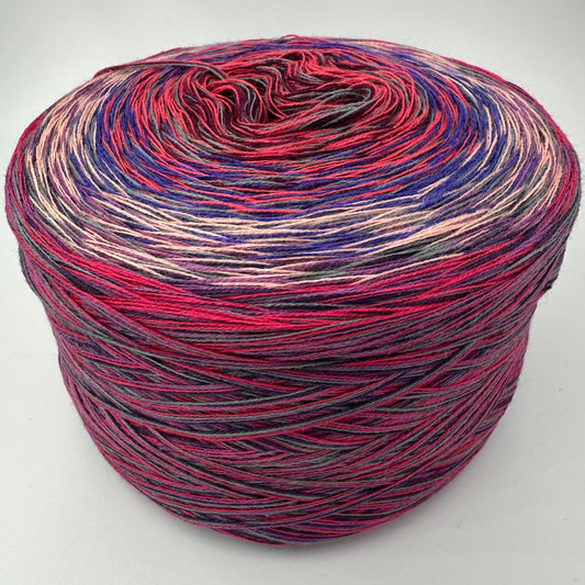 Farbverlauf Bobbel je vorrangig Rot, Lachs , Blau, Creme und Rot