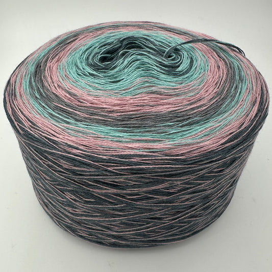 Farbverlauf Bobbel von innen nach aussen Grau, Türkis, Flieder, Grau, Türkis, Flieder und nochmal Grau