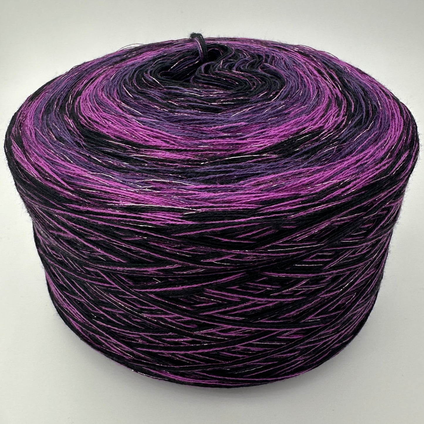 Farbverlauf Bobbel in sich wiederholenden Lilatönen