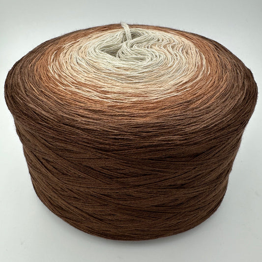 Farbverlauf Bobbel von innen nach aussen in dunkler werdenden Creme- und Brauntönen