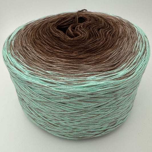 Farbverlauf Bobbel von innen nach aussen heller werdende Brauntöne und aussen Grün