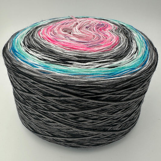 Farbverlauf Bobbel etwas durcheinander von innen nach aussen Weis, Pink, Grau, Schwarzu, Grün, Blau, Grau und Schwarz