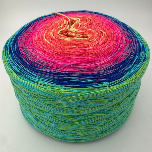 Farbverlauf Bobbel innen Feuerfarben gefolgt von Pinktönen, Lila, Blautönen und Grün