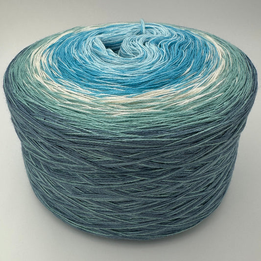 Farbverlauf Bobbel von innen nach aussen Hellblau, Blau, Creme, Grün und Dunkelgrün