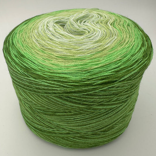 Farbverlauf Bobbel von innen nach aussen in dunkler werdenden Grüntönen