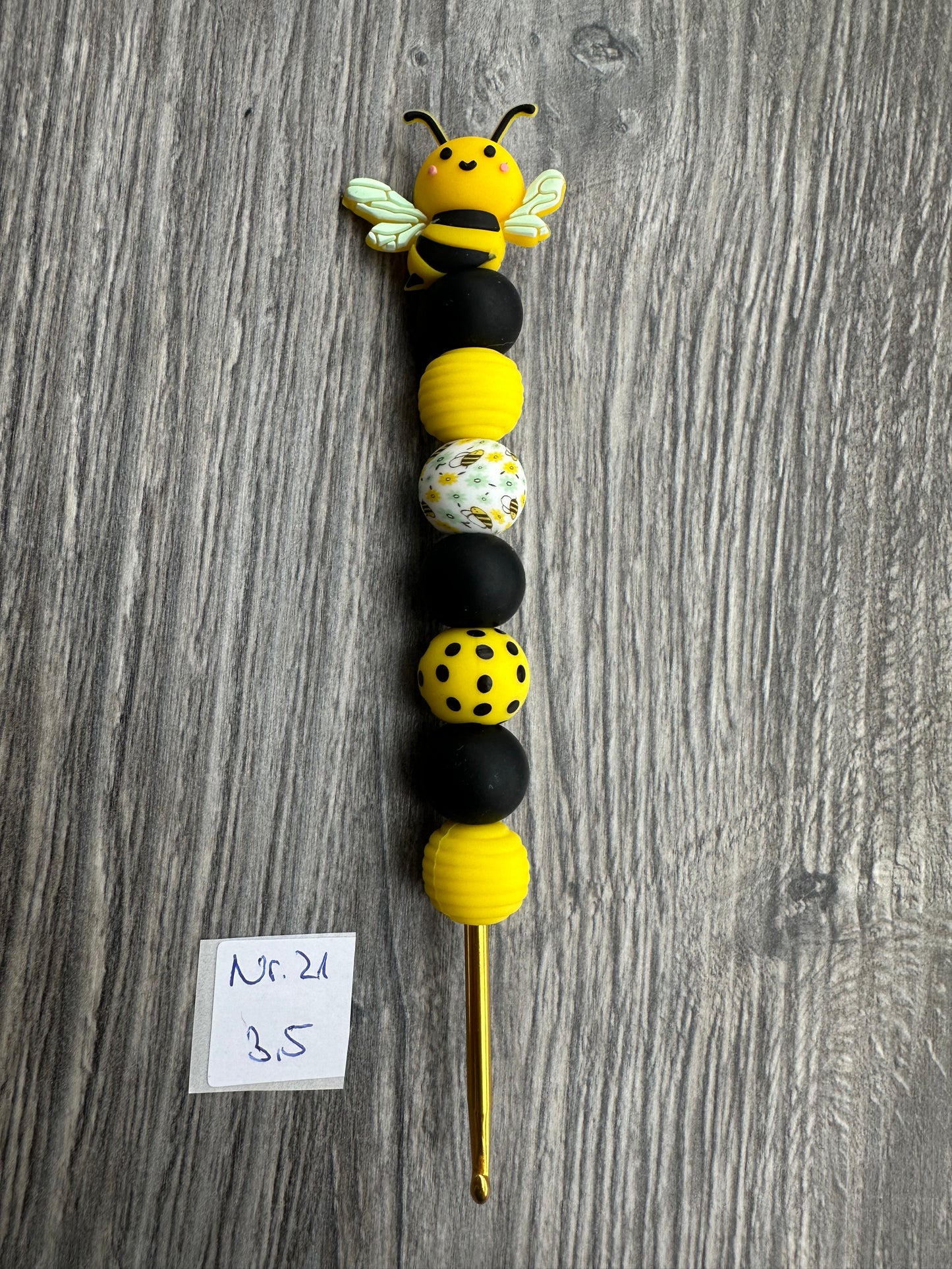 Häkelnadel Nr. 21 // Bienchen Gr. 3,5