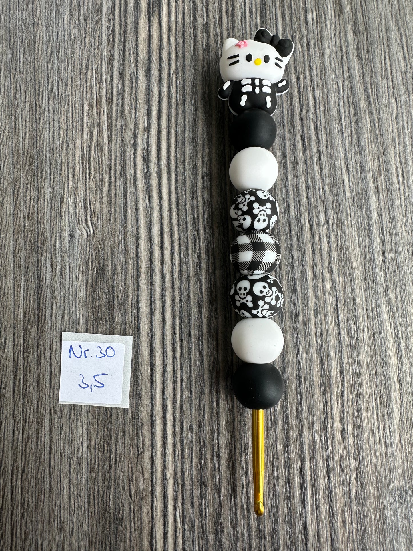 Häkelnadel Nr. 30 // Black Kitty Gr. 3,5