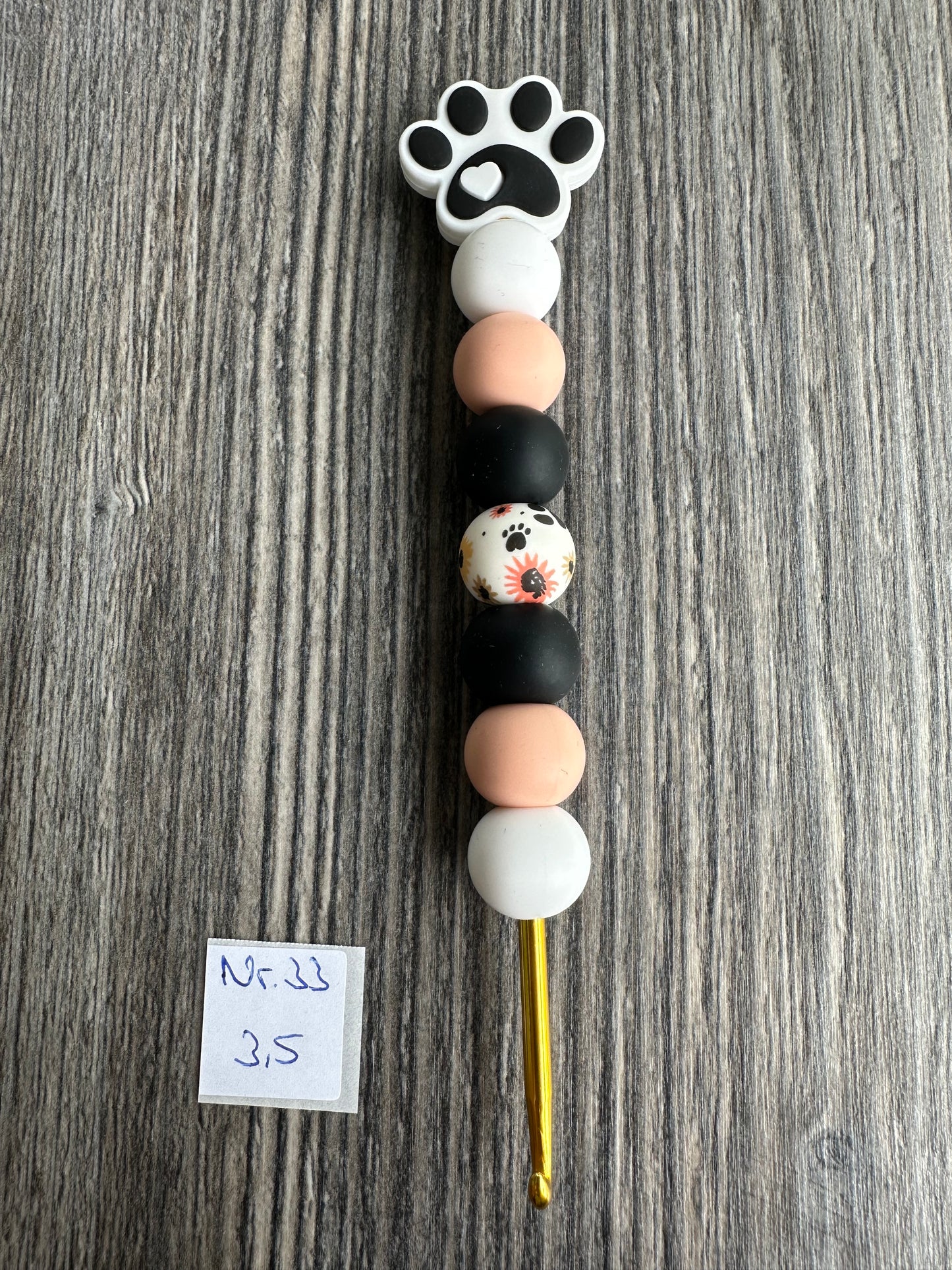 Häkelnadel Nr. 33 // Tatze Gr. 3,5