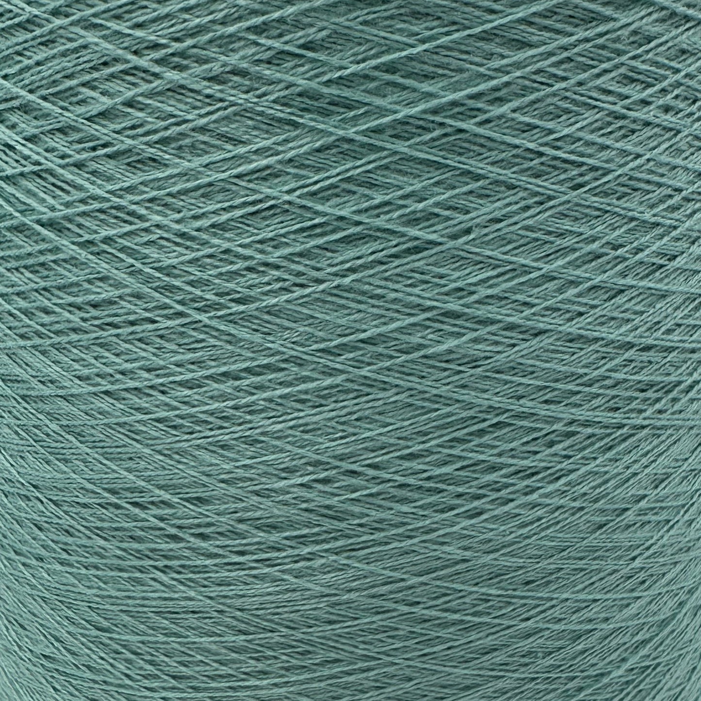 Garnkone mit der Farbe Jade, Bobbel Kone, Uni Farbe