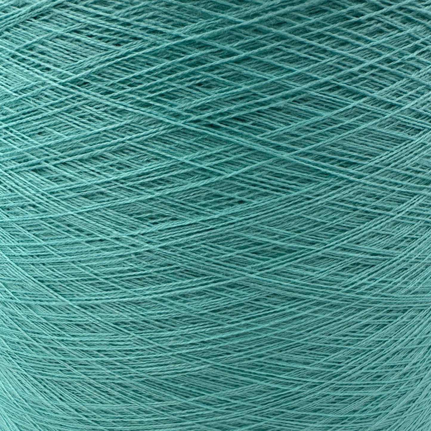 Garnkone mit der Farbe Jade, Bobbel Kone, Uni Farbe