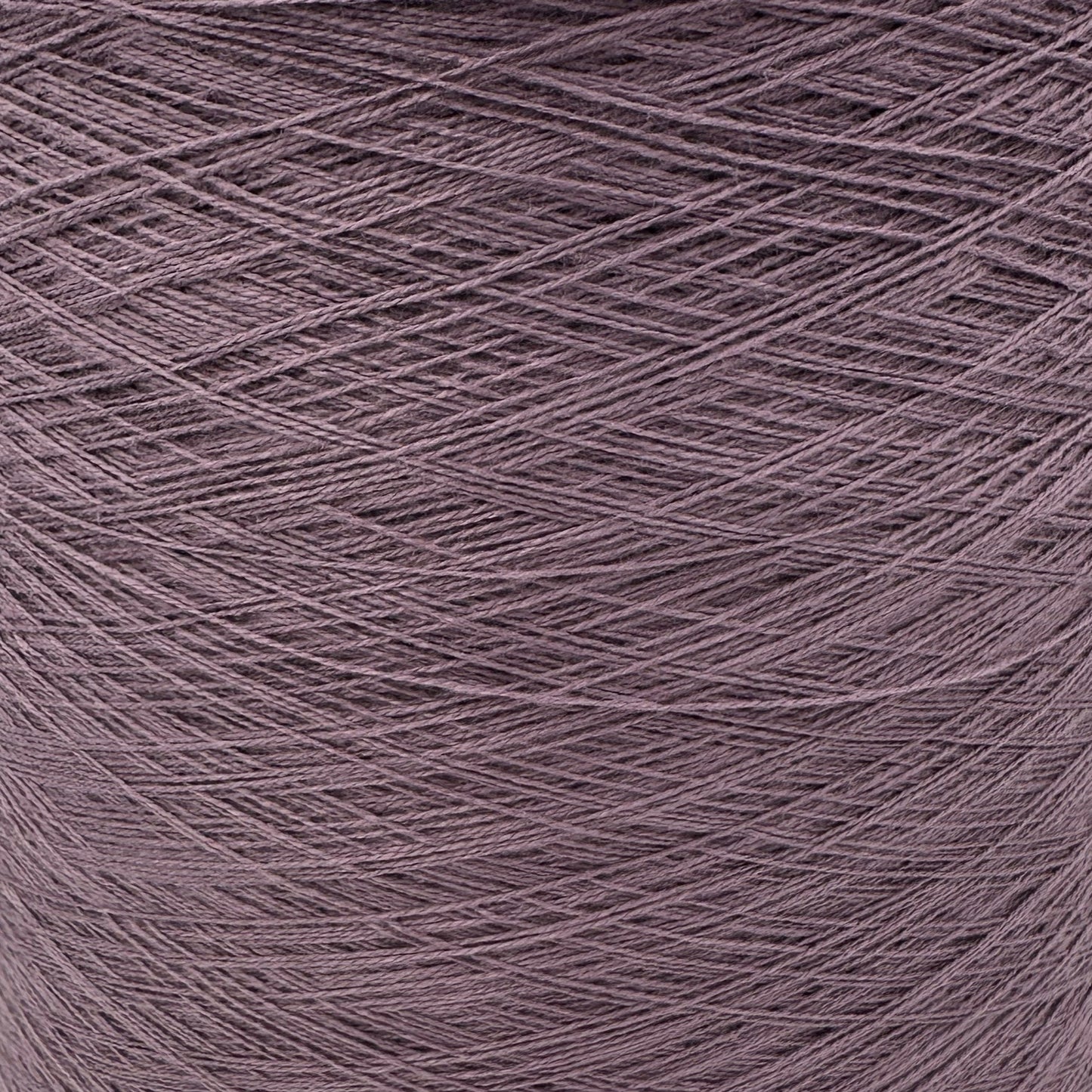 Garnkone mit der Farbe Violett, Bobbel Kone, Uni Farbe