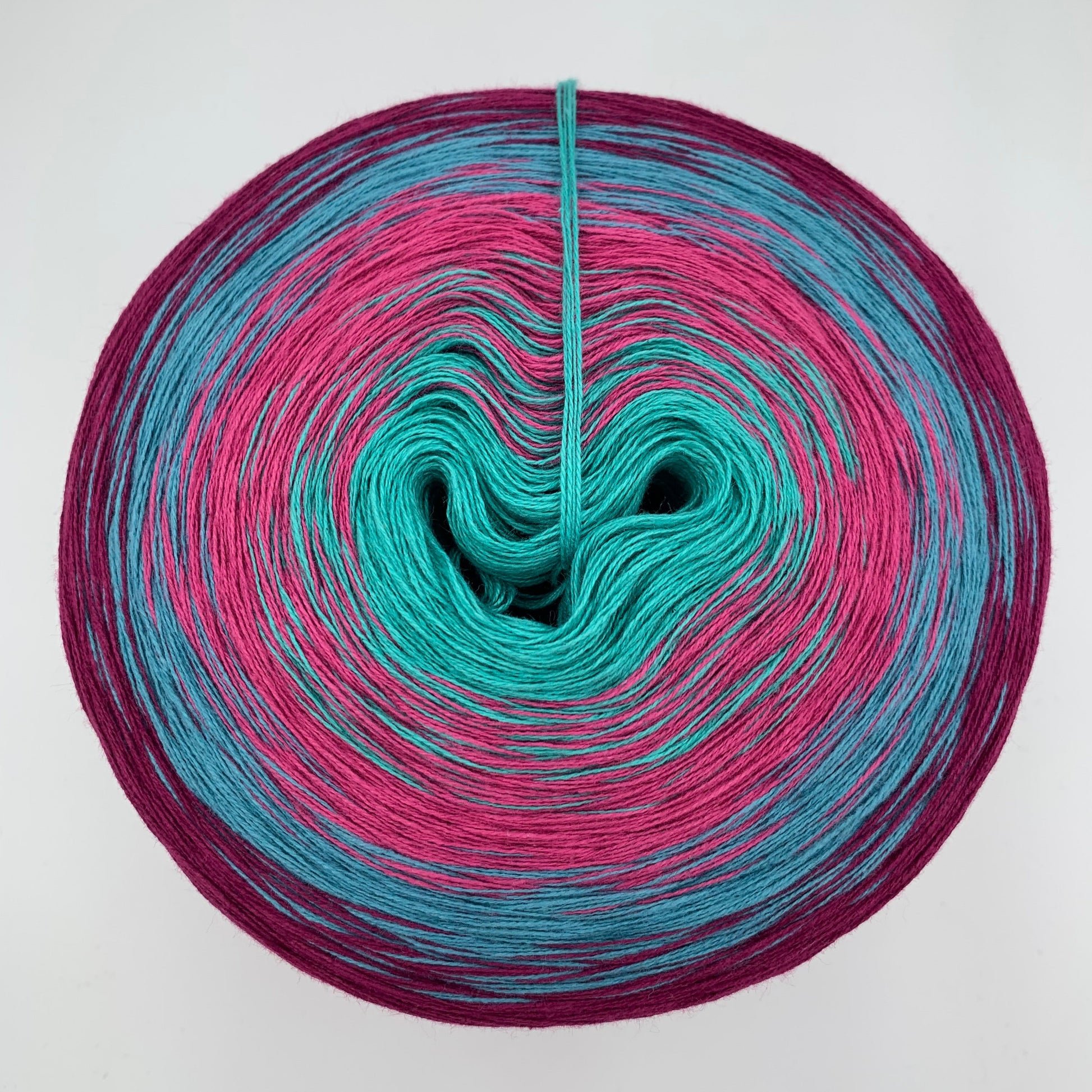 Farbverlauf Bobbel in verschiedenen Blau und Rottönen