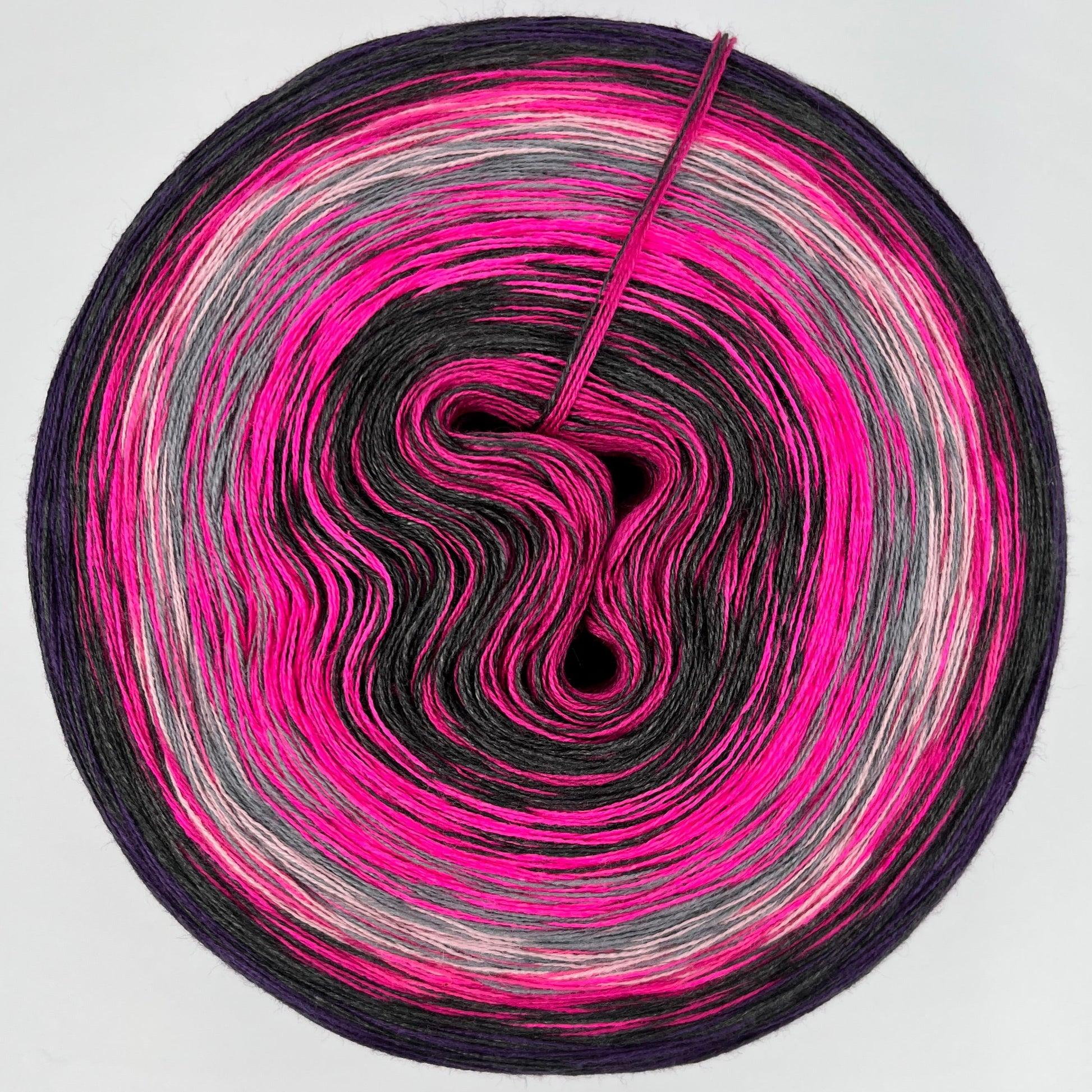 Farbverlauf Bobbel in Graau, Pink und Weis