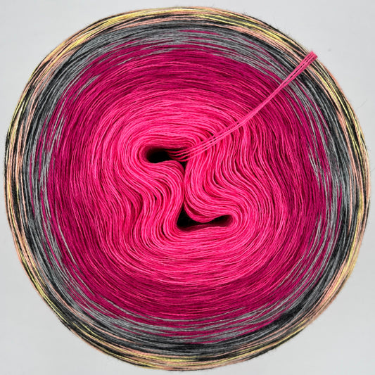 Farbverlauf Bobbel innen Rosa dann Pink, Grau, Gelb/Ocker