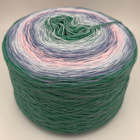 Farbverlauf Bobbel von innen nach aussen in Grün, Creme, Grau, Rose, Grautöne und Grün