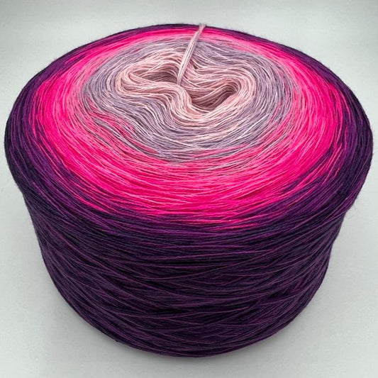 Farbverlauf Bobbel von innen nach aussen in Rose, Pink und Lilatönen