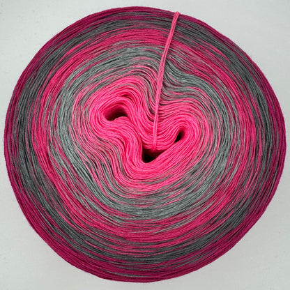 Farbverlauf Bobbel von innen nach aussen Pink, Grau, Lila, Grau, Altrot