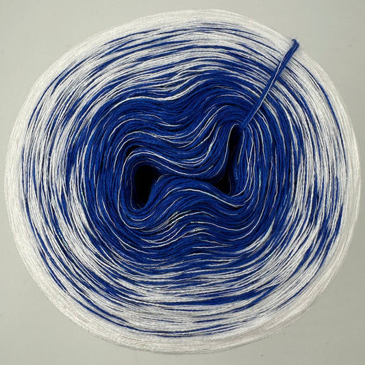 Farbverlauf Bobbel innen Blau und aussen Weiß