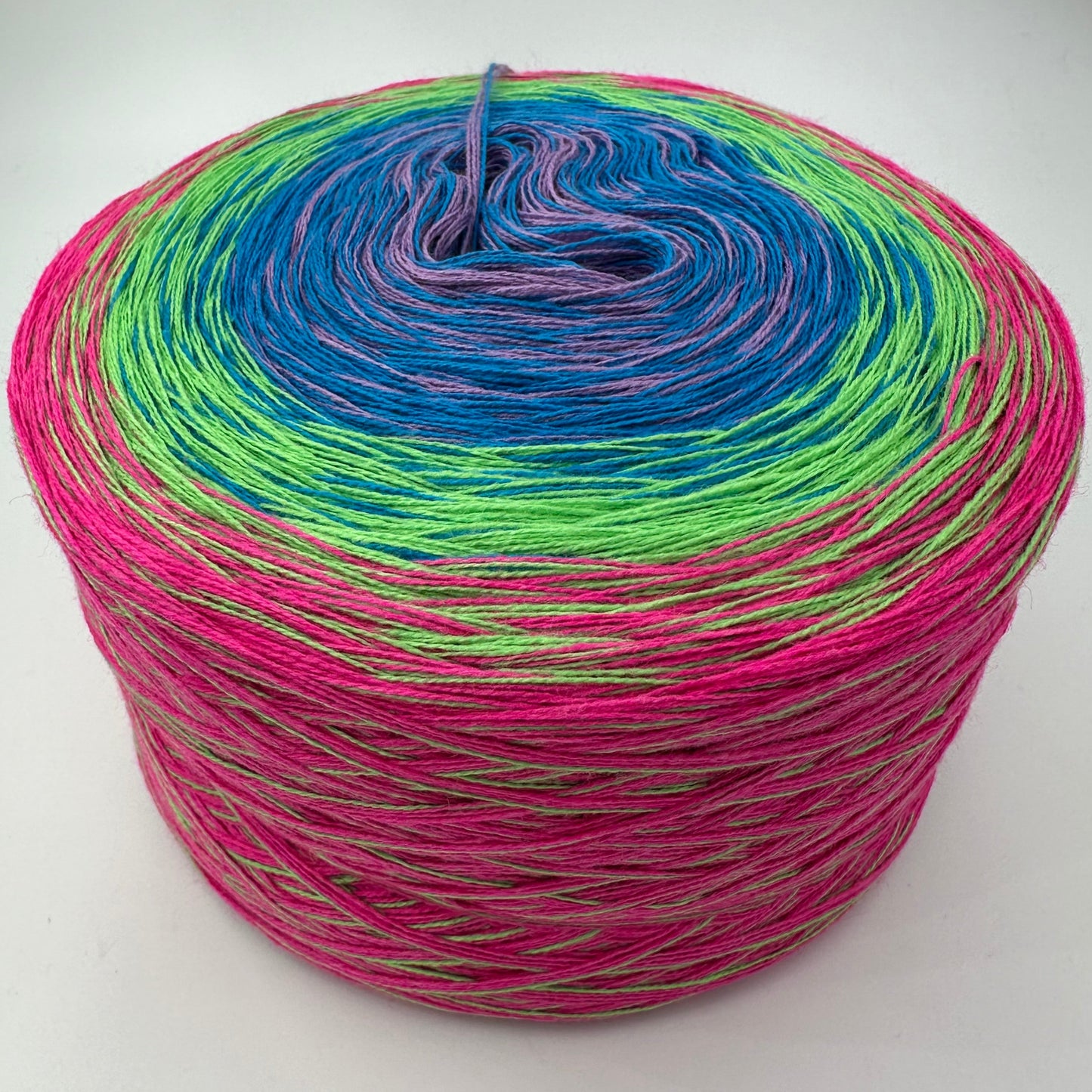 Farbverlauf Bobbel von innen Lila, Blau, Grün und Pink