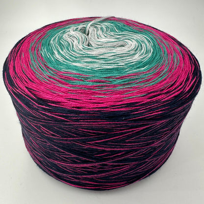 Farbverlauf Bobbel von innen nach aussen Weis, Grün, Pink und Schwarz