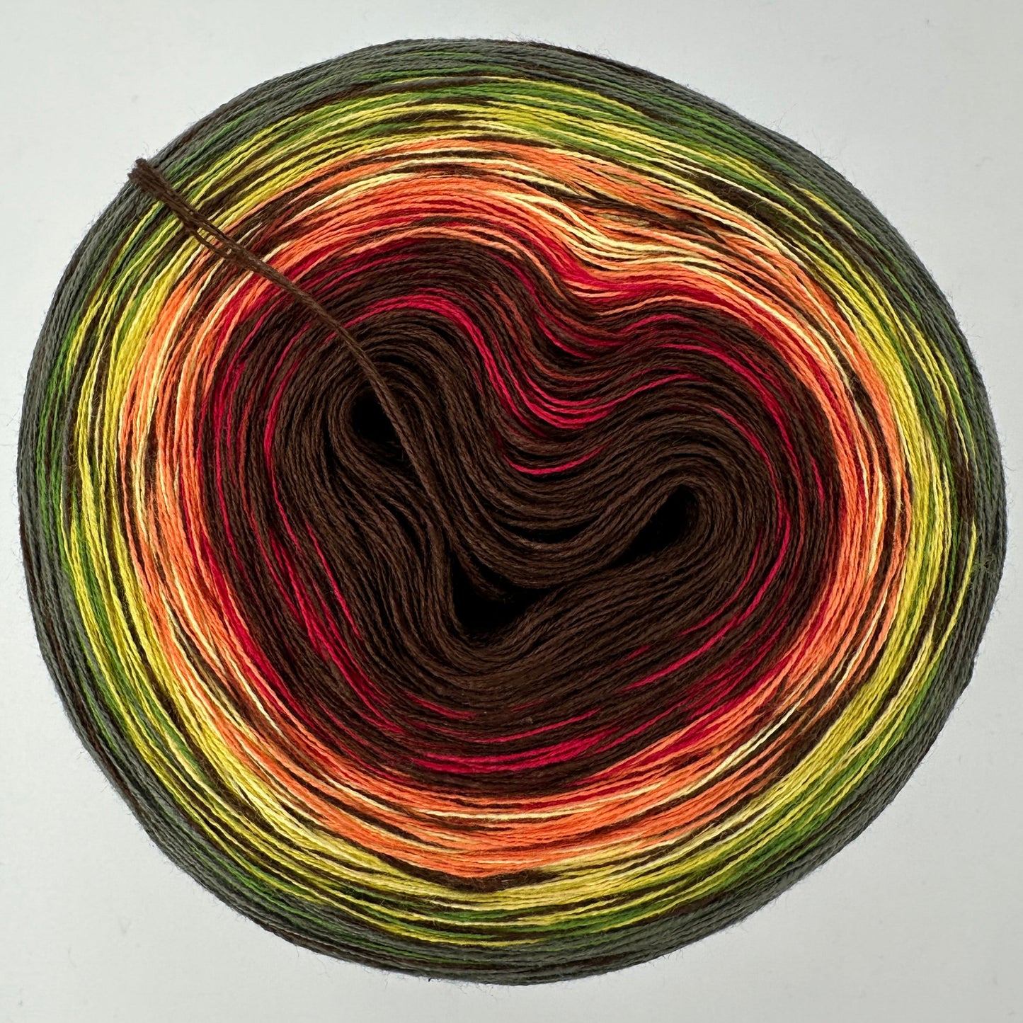 Farbverlauf Bobbel von innen nach aussen Braun, Rot, Orange, Gelb und Grüntöne