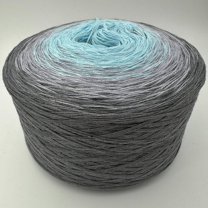 Farbverlauf Bobbel innen Hellblau folgend dunkler werdende Grautöne