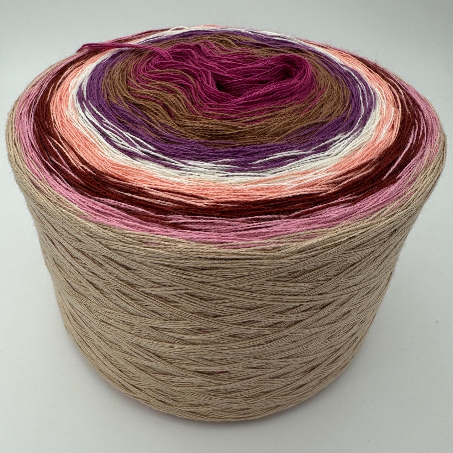 Farbverlauf Bobbel von innen Rot, Braun, Lila, Weiß Lachs, Altrot, Rosa und Braun