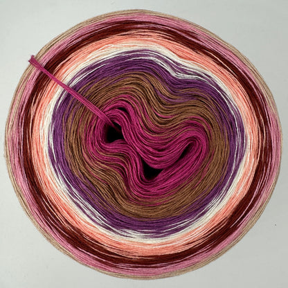 Farbverlauf Bobbel von innen Rot, Braun, Lila, Weiß Lachs, Altrot, Rosa und Braun