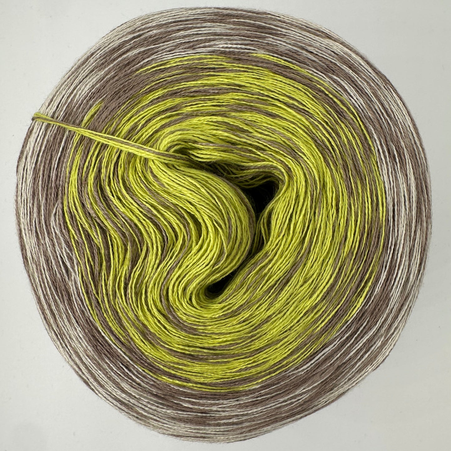 Farbverlauf Bobbel von innen nach aussen Gelb, Braun und Ocker