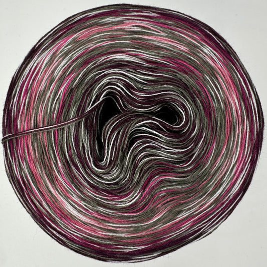 Farbverlauf Bobbel, immer von weis durchlaufen von innen nach aussen dunkellila, grauton, dunkles Rot, Pink und wieder zurück