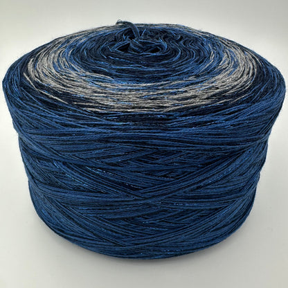 Farbverlauf Bobbel von innen Dunkelblau, Blau, Grau Dunkelblau und Blau