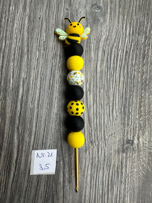 Häkelnadel Nr. 21 // Bienchen Gr. 3,5