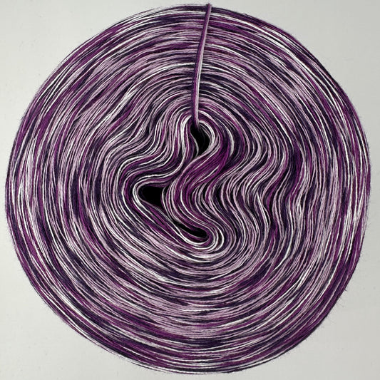 Melierter Bobbel bzw Mixi mit Weis- und Lilatönen