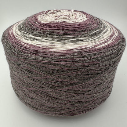 Modaler Farbverlauf von innen nach aussen Beige, Dunkellila und Grau, danach nochmal von vorne