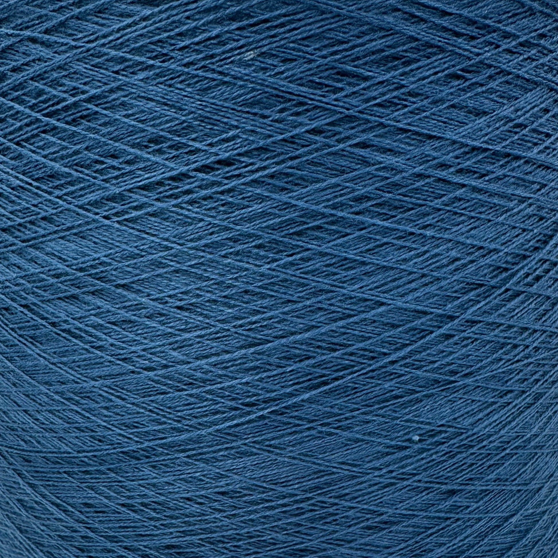 Garnkone mit der Farbe Mitternachtsblau, Bobbel Kone, Uni Farbe